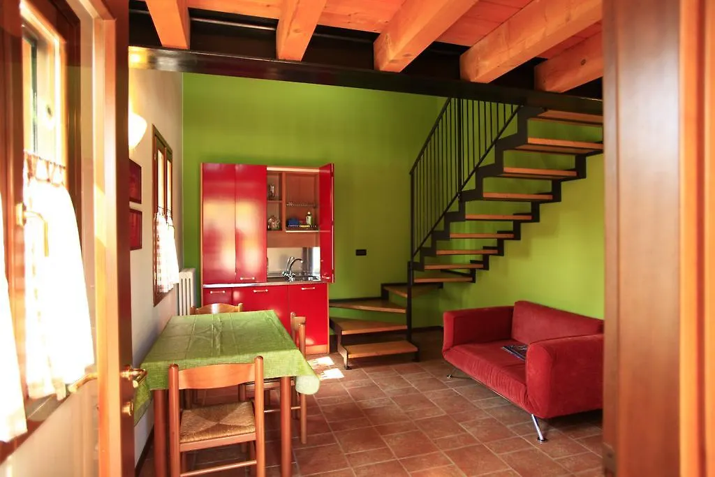 Oasi Del Garda Apartment Monzambano
