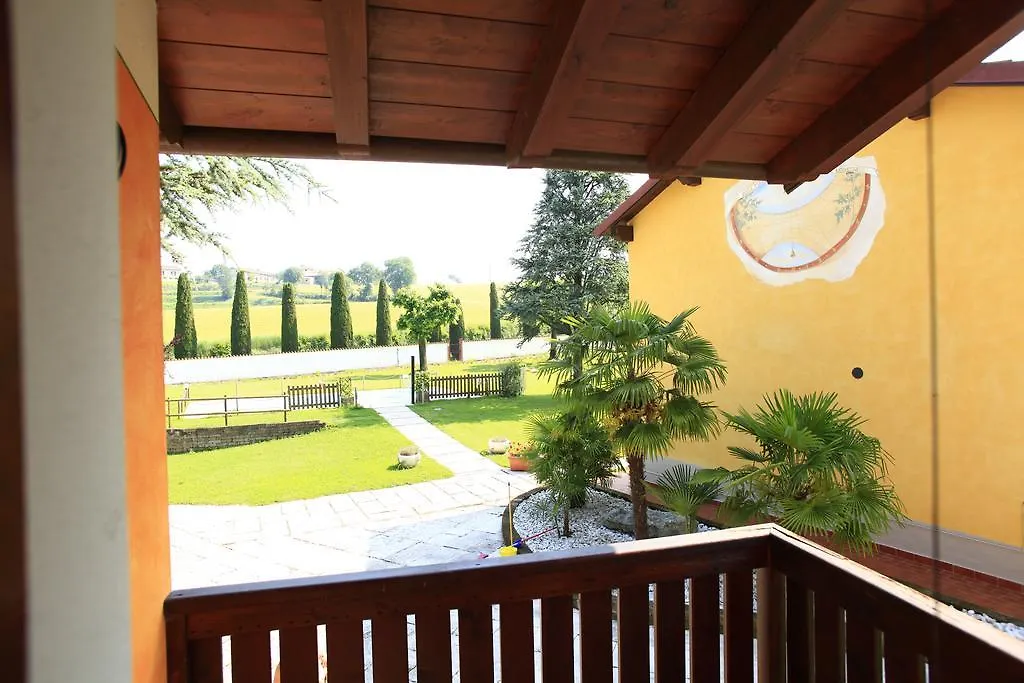 Oasi Del Garda Apartment Monzambano 0*,
