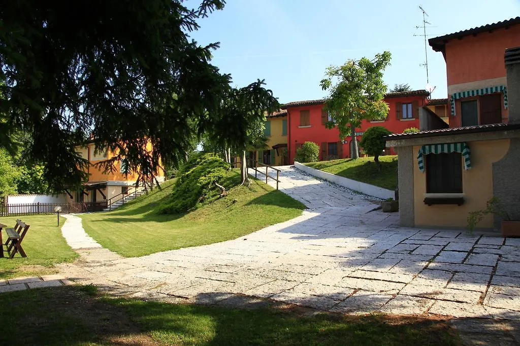 Oasi Del Garda Apartment Monzambano