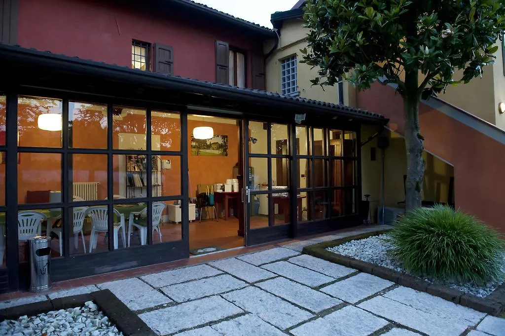 Oasi Del Garda Apartment Monzambano