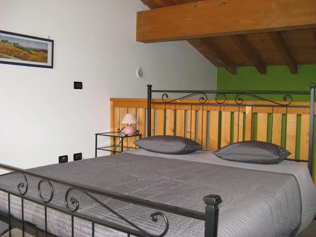 Oasi Del Garda Apartment Monzambano