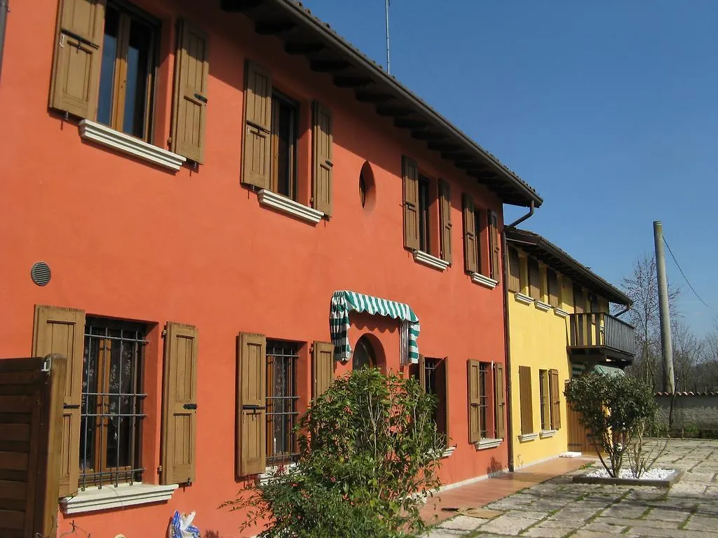 Oasi Del Garda Apartment Monzambano